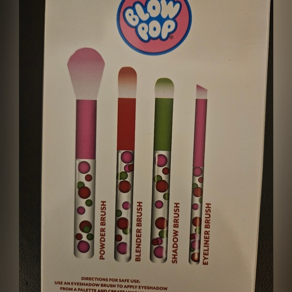 RANDOM BEAUTY SET - Picture 6 of 6